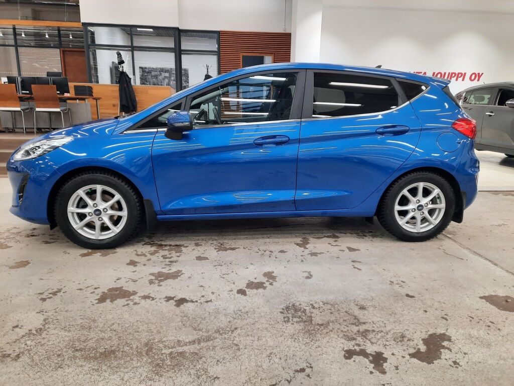 Ford Fiesta 2021 Sininen