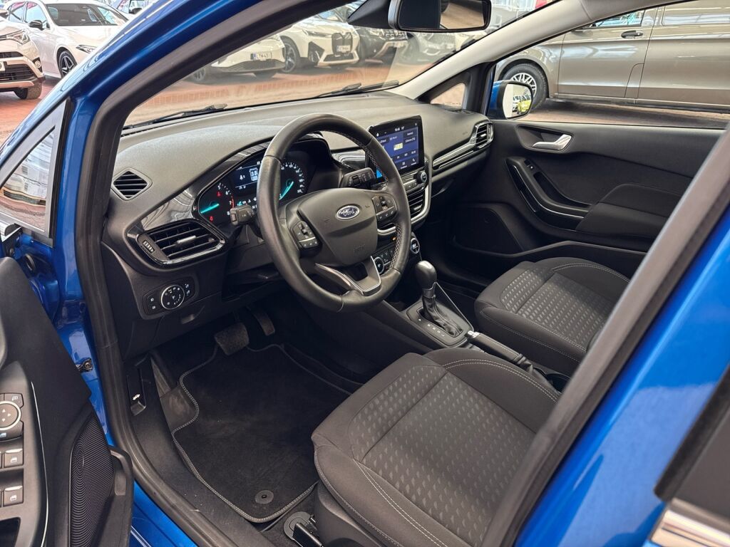Ford Fiesta 2021 Sininen