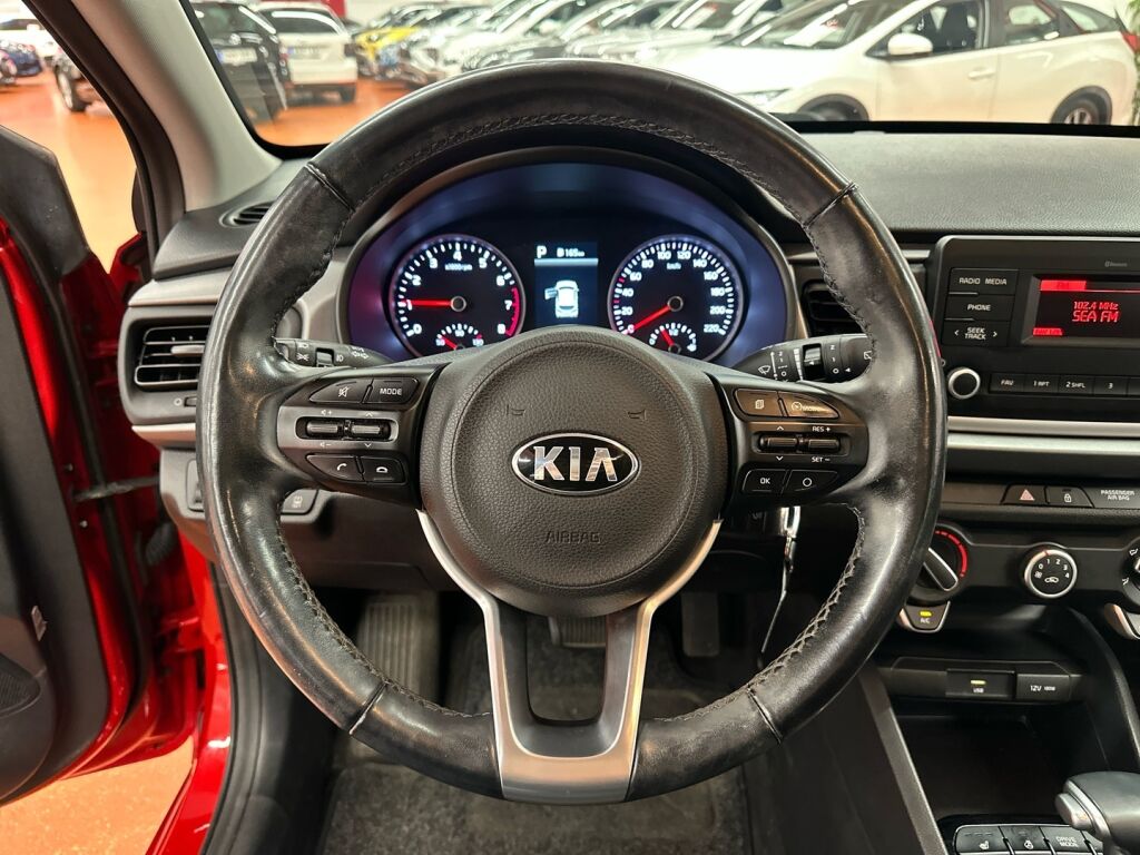 Kia Rio 2020 Punainen