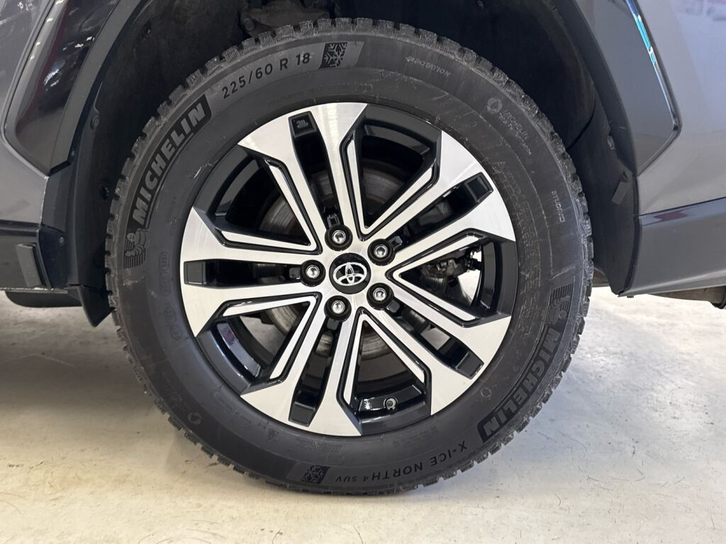 Toyota RAV4 Plug-in 2021 Harmaa