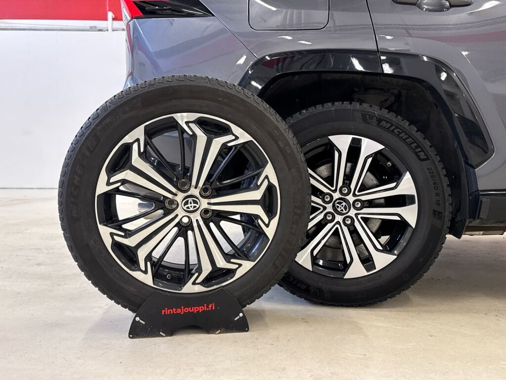 Toyota RAV4 Plug-in 2021 Harmaa