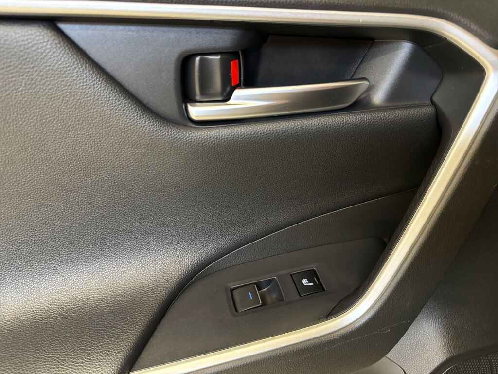 Toyota RAV4 Plug-in 2021 Harmaa