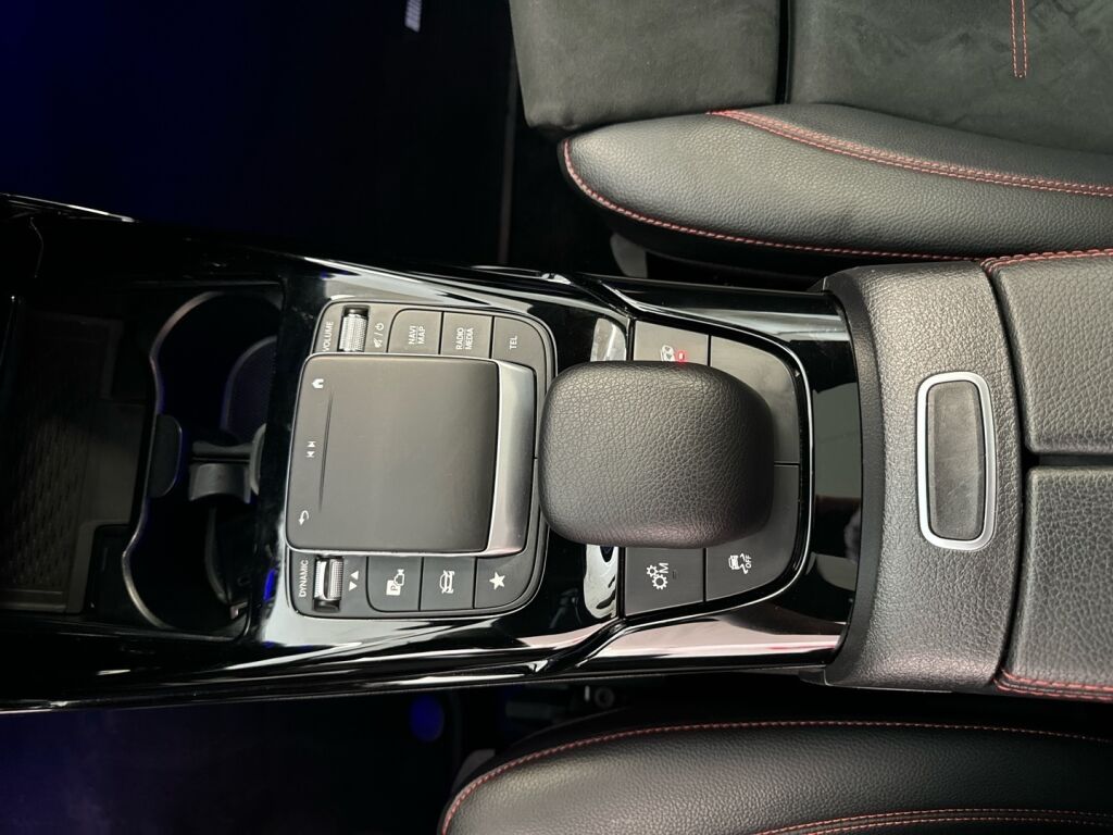 Mercedes-Benz CLA 45 AMG 2020 Valkoinen