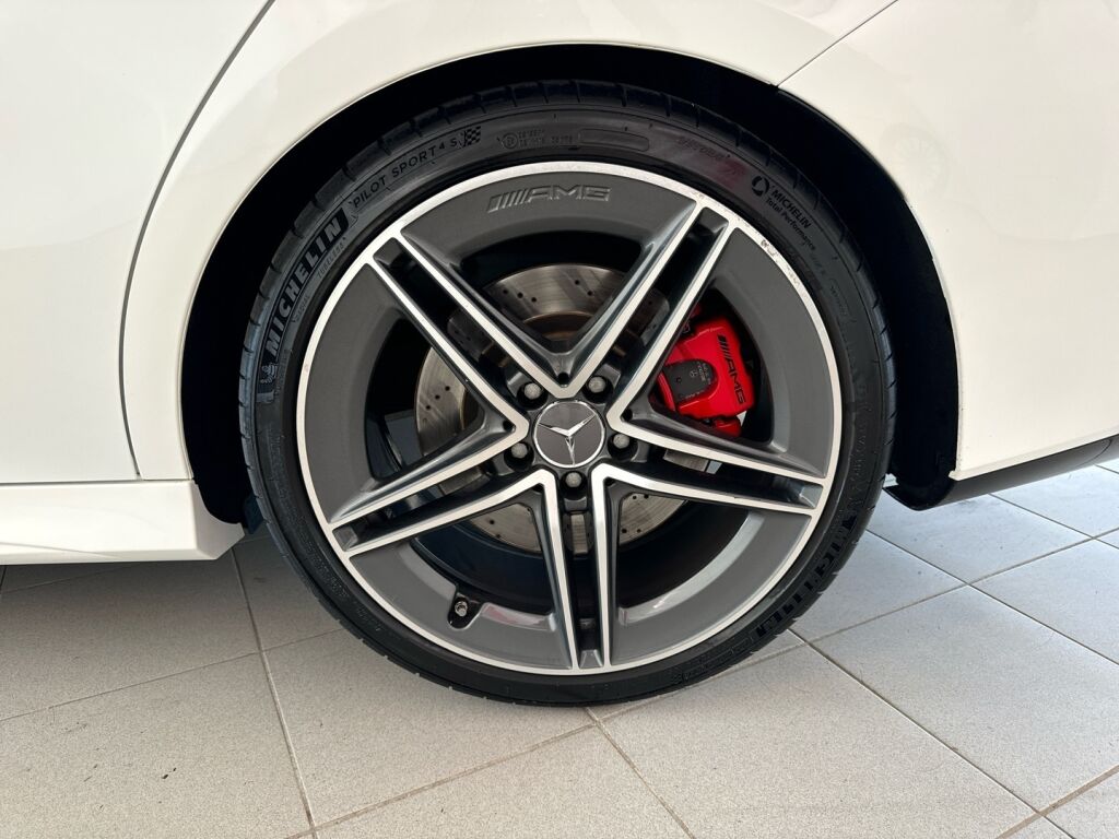 Mercedes-Benz CLA 45 AMG 2020 Valkoinen