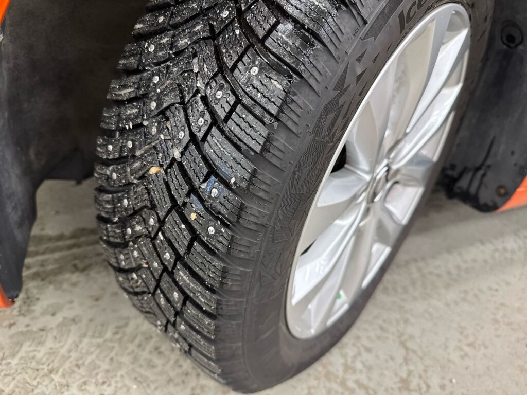 Renault Clio 2021 Oranssi