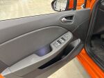 Renault Clio 2021 Oranssi