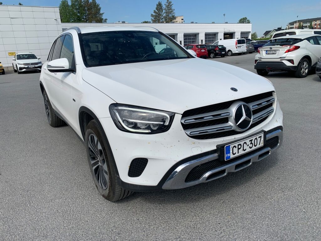 Mercedes-Benz GLC 2021 Valkoinen