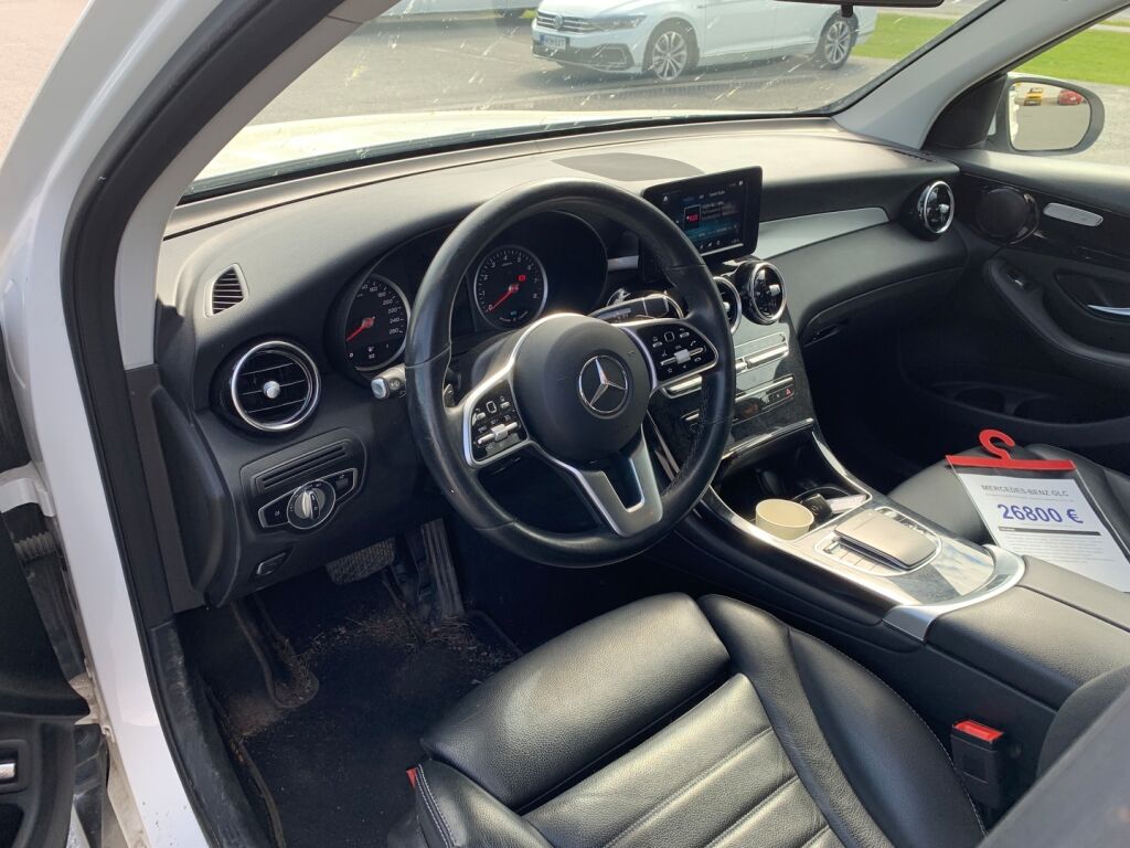 Mercedes-Benz GLC 2021 Valkoinen