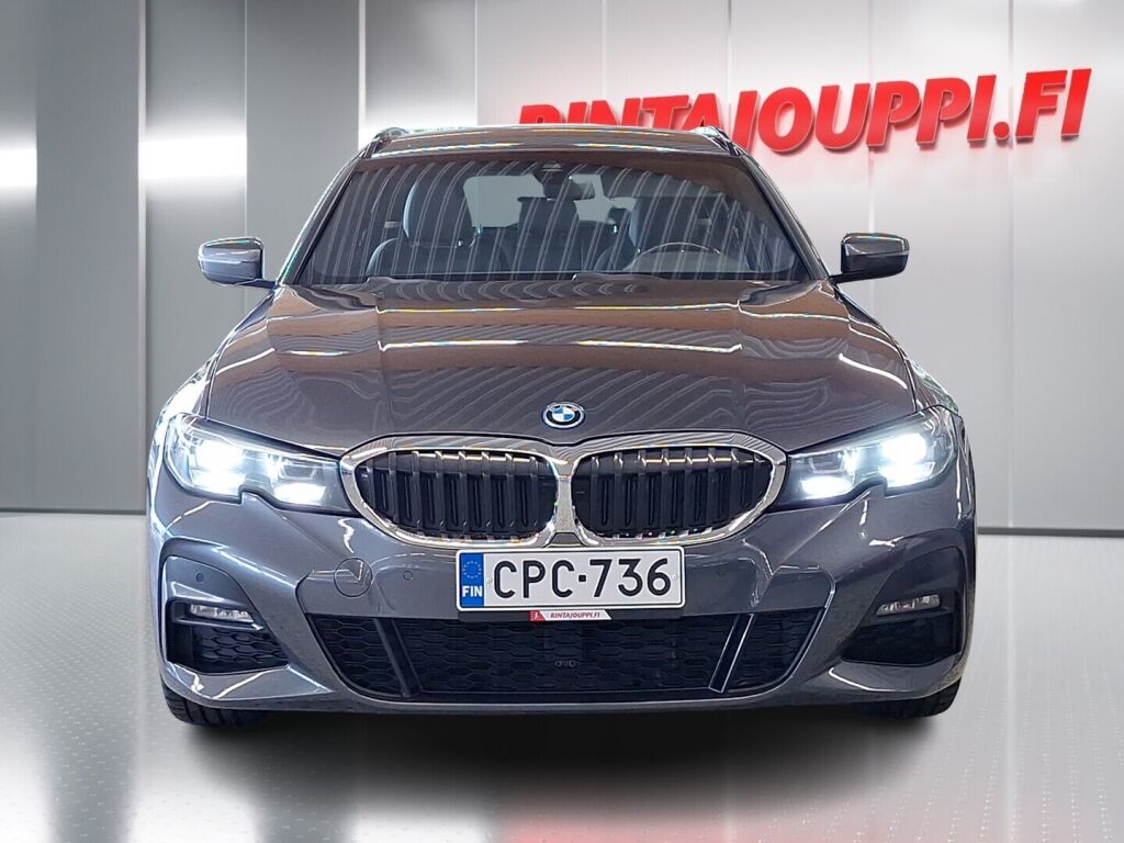 BMW 320 2021 Harmaa