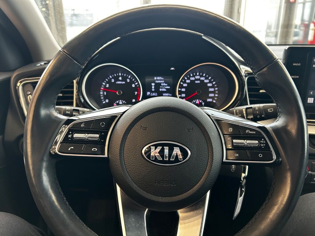 Kia XCeed 2021 Punainen