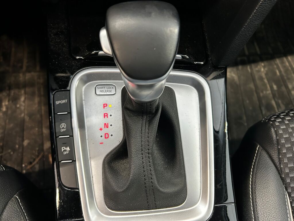 Kia XCeed 2021 Punainen