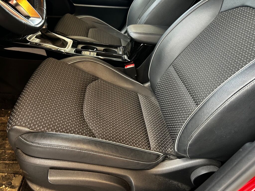 Kia XCeed 2021 Punainen