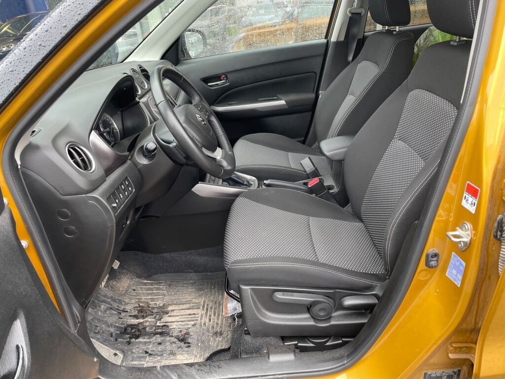 Suzuki Vitara 2021 Keltainen