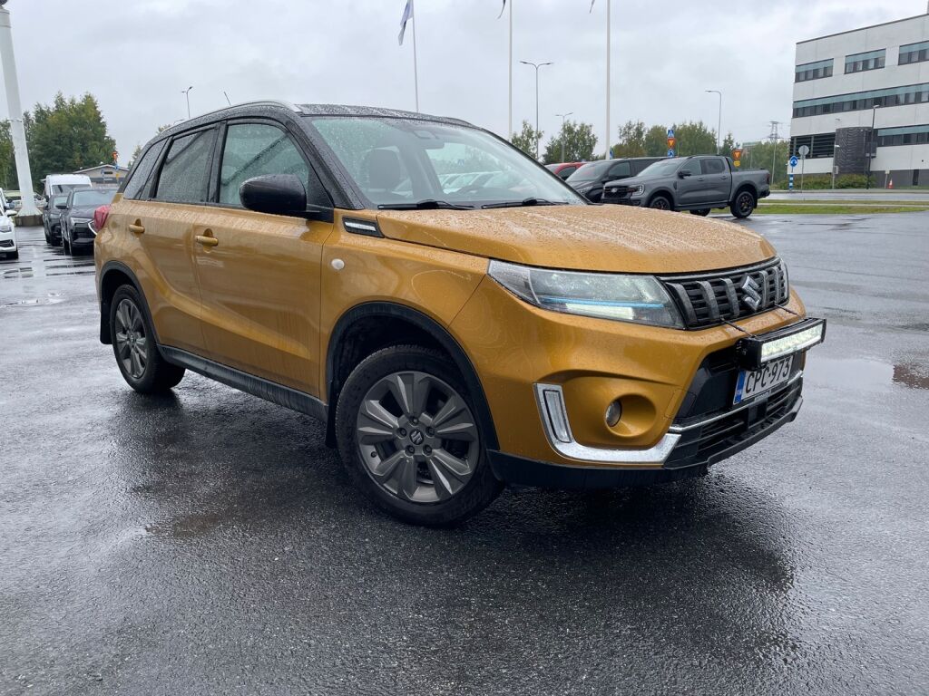 Suzuki Vitara 2021 Keltainen