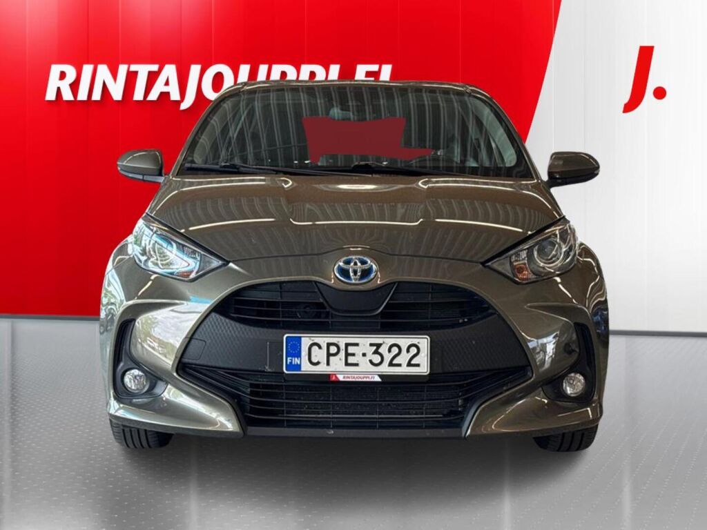 Toyota Yaris 2021 Metallinhohto Ruskea (beige)