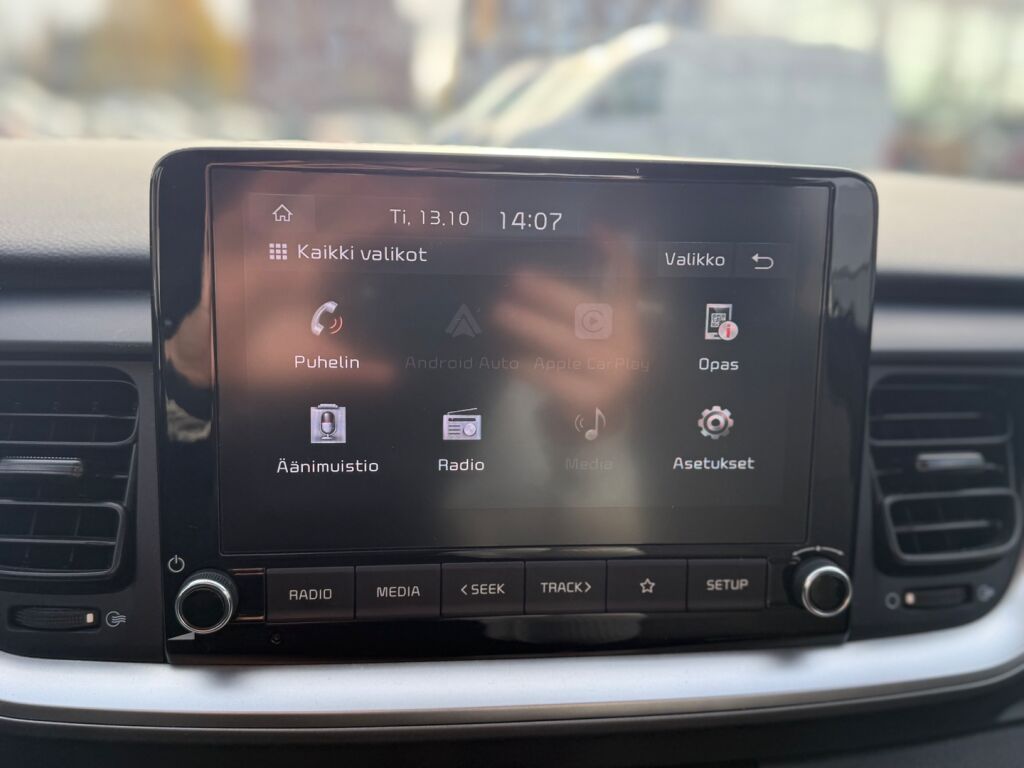 Kia Stonic 2021 Punainen