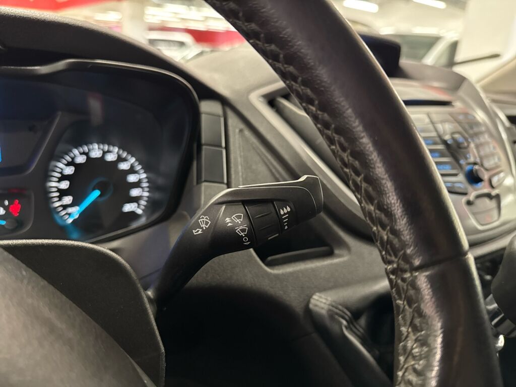 Ford Transit 2016 Valkoinen