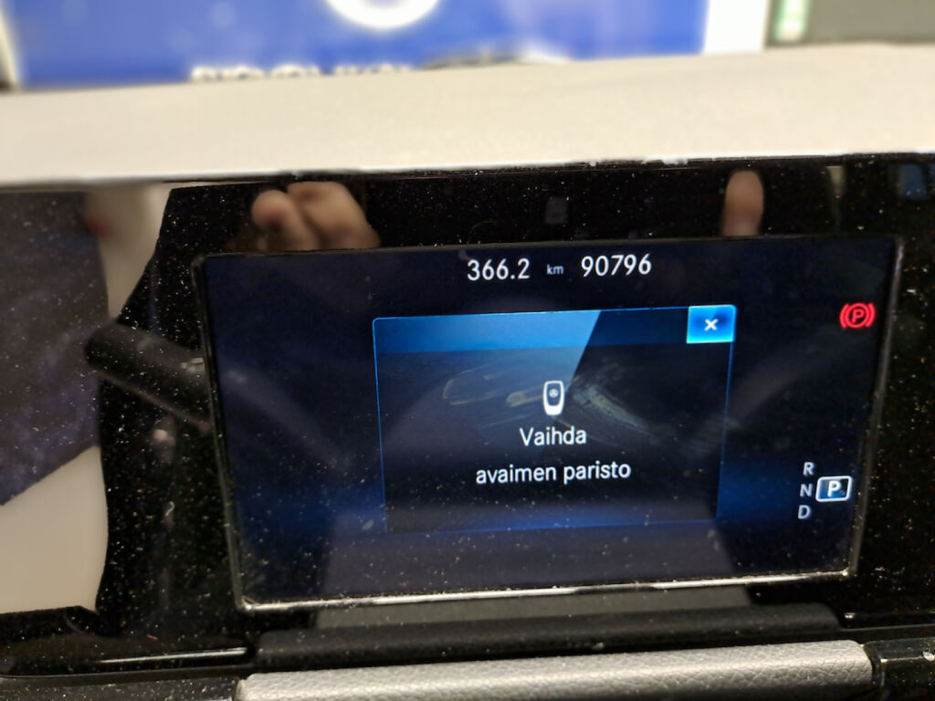 Mercedes-Benz EQA 2021 Sininen