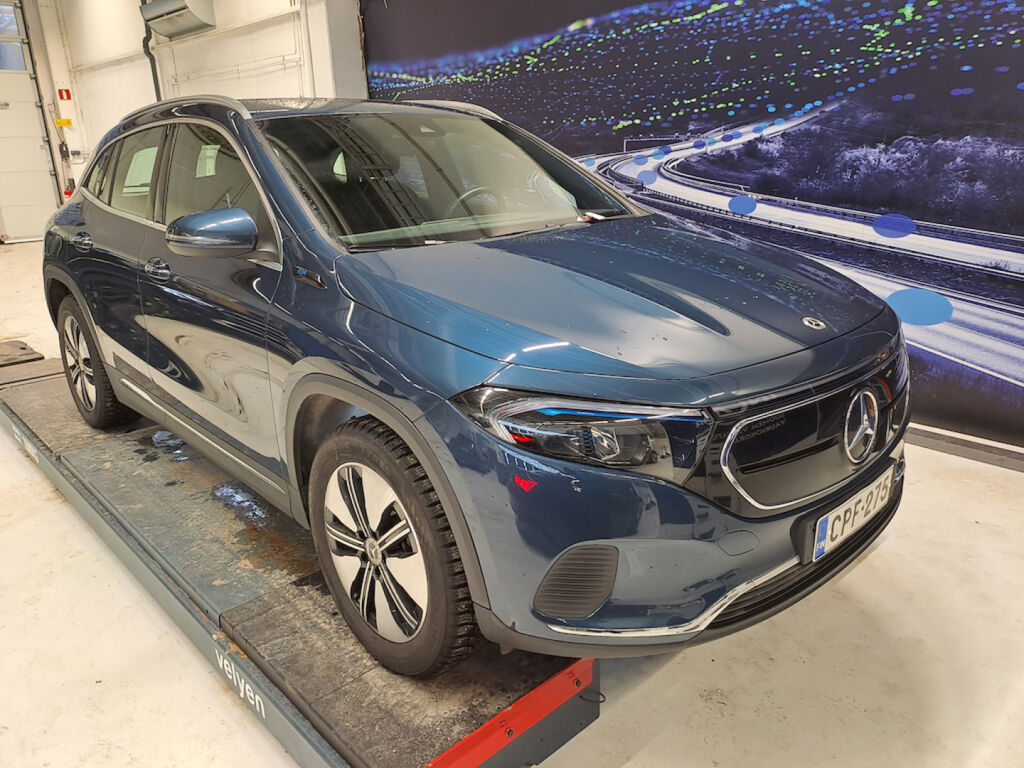 Mercedes-Benz EQA 2021 Sininen