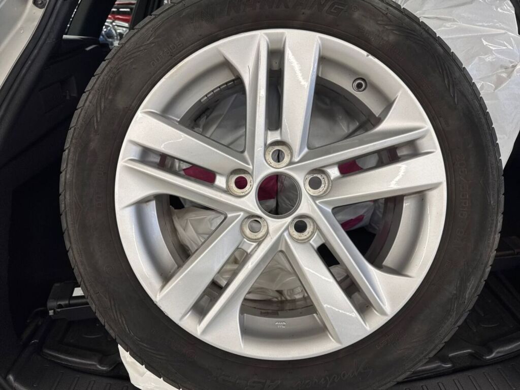 Toyota Corolla 2021 Hopea