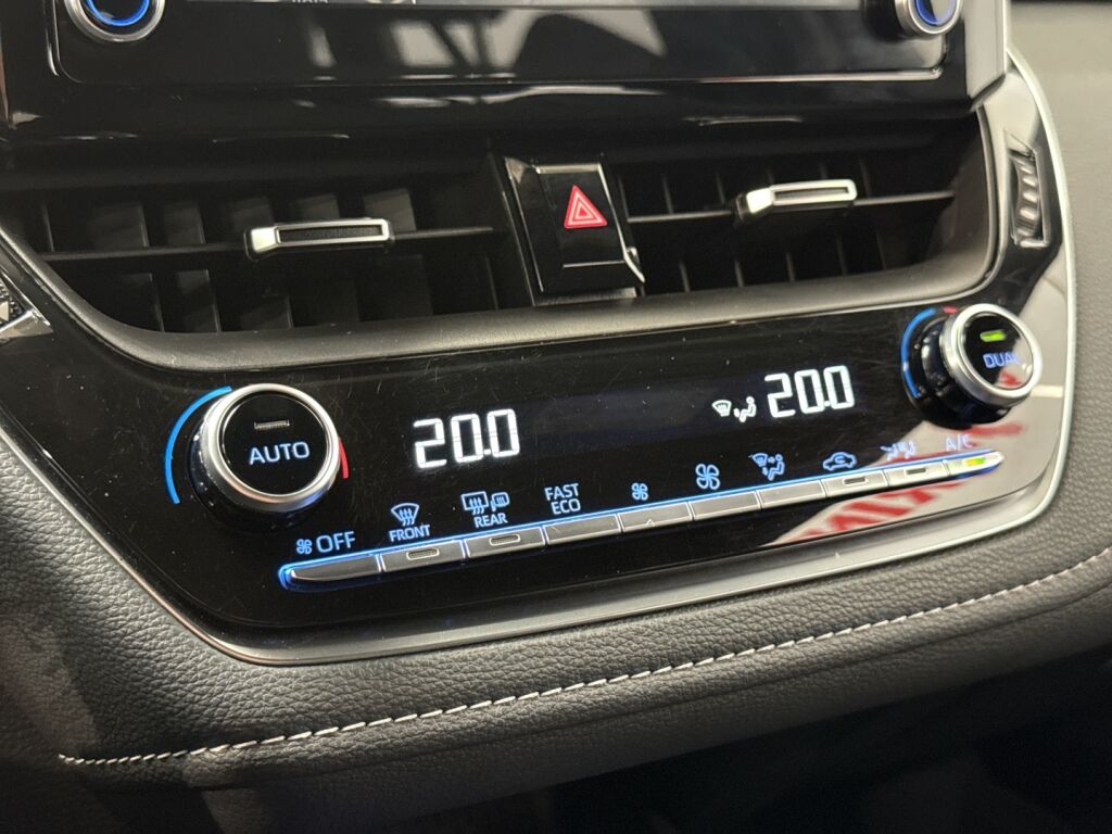 Toyota Corolla 2021 Ruskea (beige)