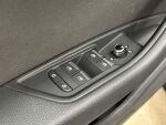 Audi A4 2021 Musta