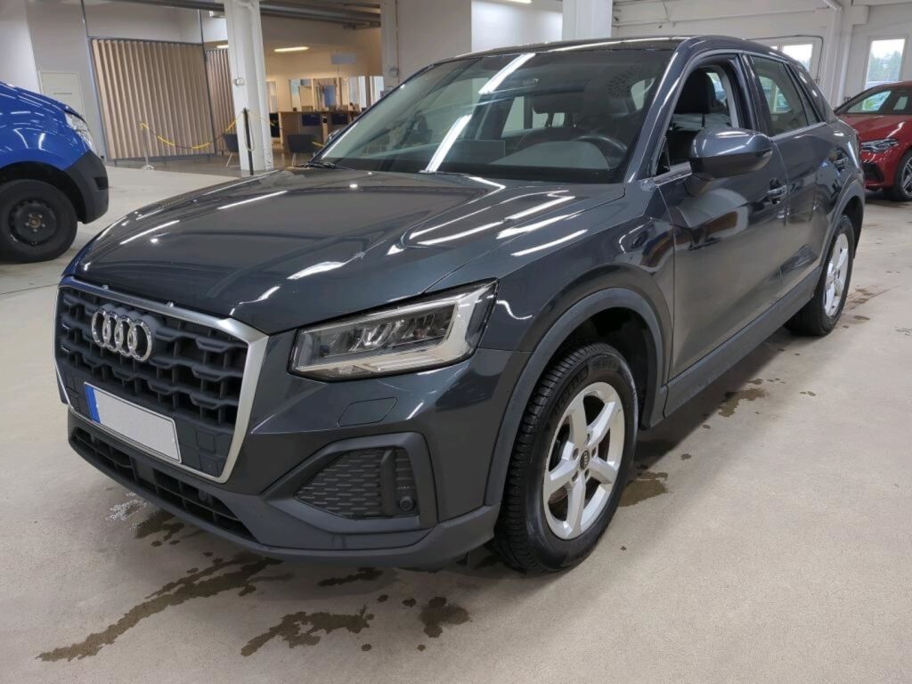 Audi Q2 2021 Harmaa