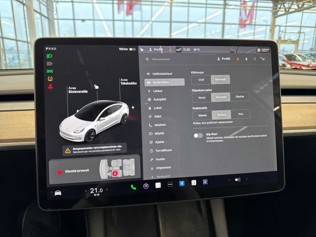 Tesla Model 3 2021 Valkoinen
