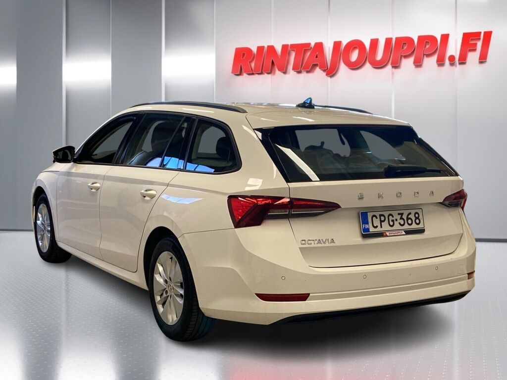 Skoda Octavia 2021 Valkoinen