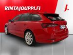 Skoda Octavia 2021 Punainen