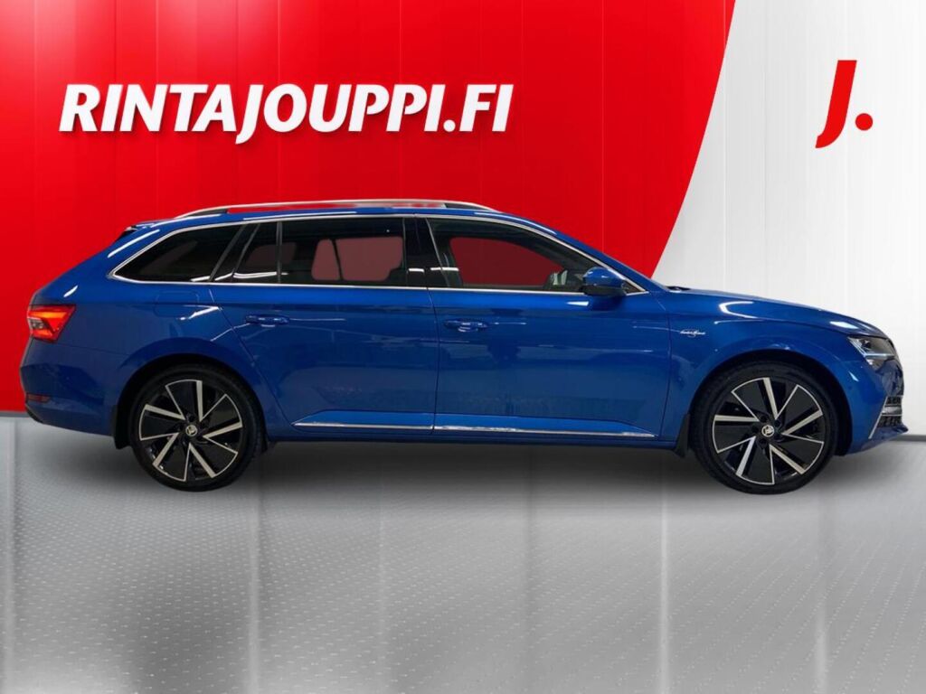 Skoda Superb 2021, kuva 7/33