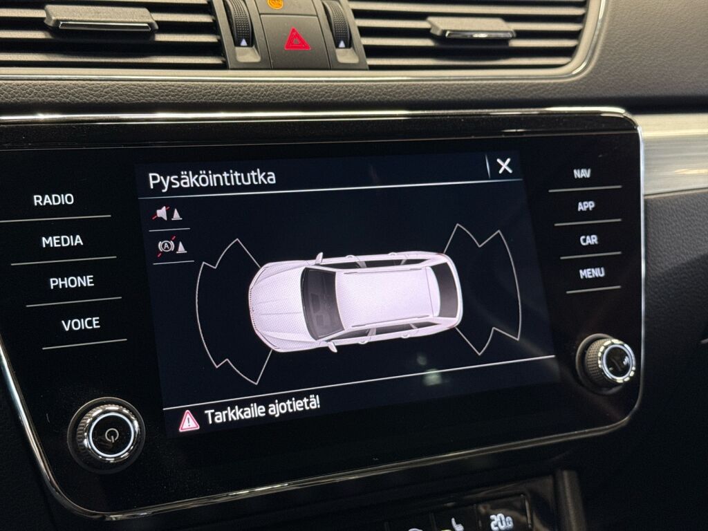 Skoda Superb 2021 Sininen