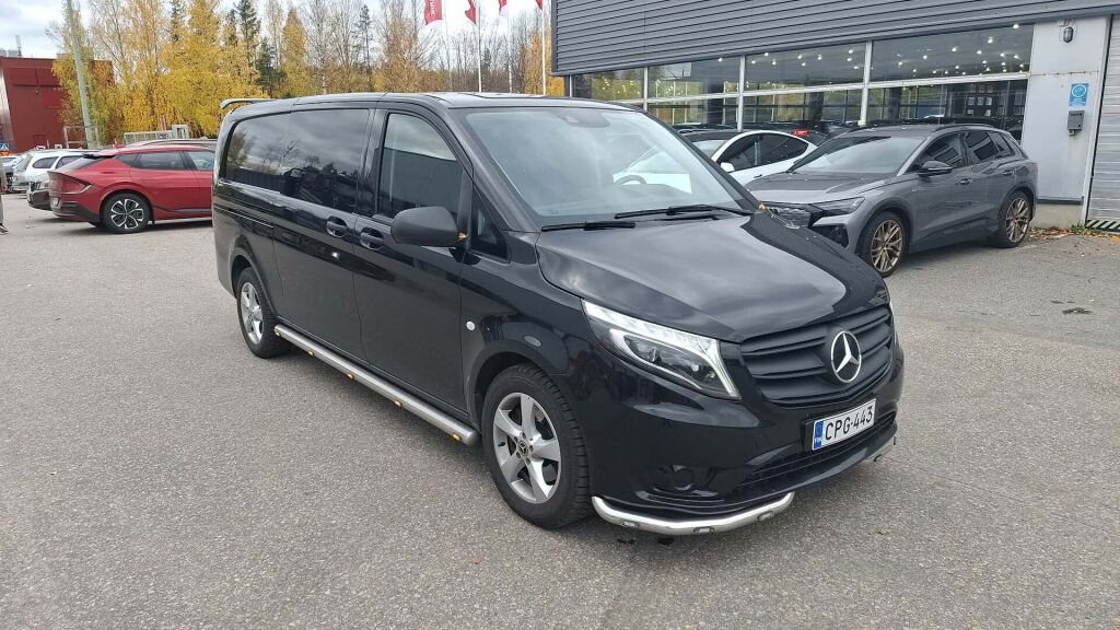 Mercedes-Benz Vito 2021 Musta