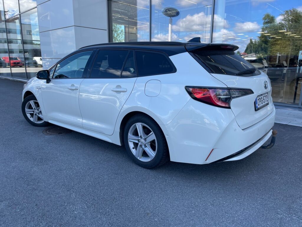Toyota Corolla 2021 Valkoinen
