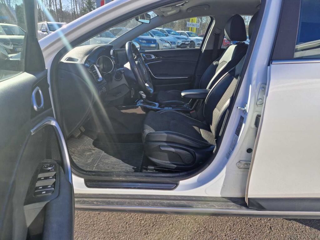 Kia XCeed 2021 Valkoinen