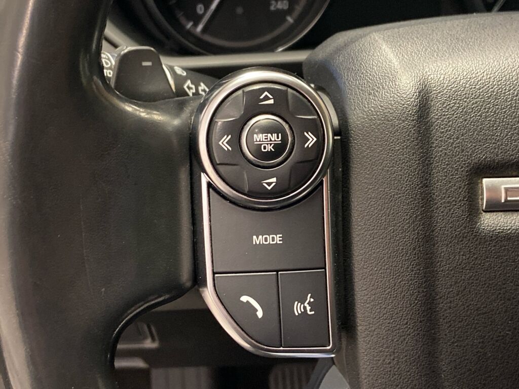 Land Rover Discovery 2017 Harmaa