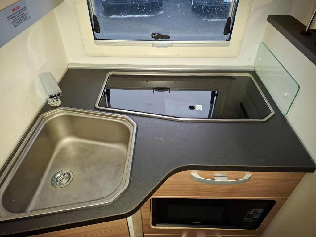 Adria MATRIX 670 SL J EDITION 2021 Hopea