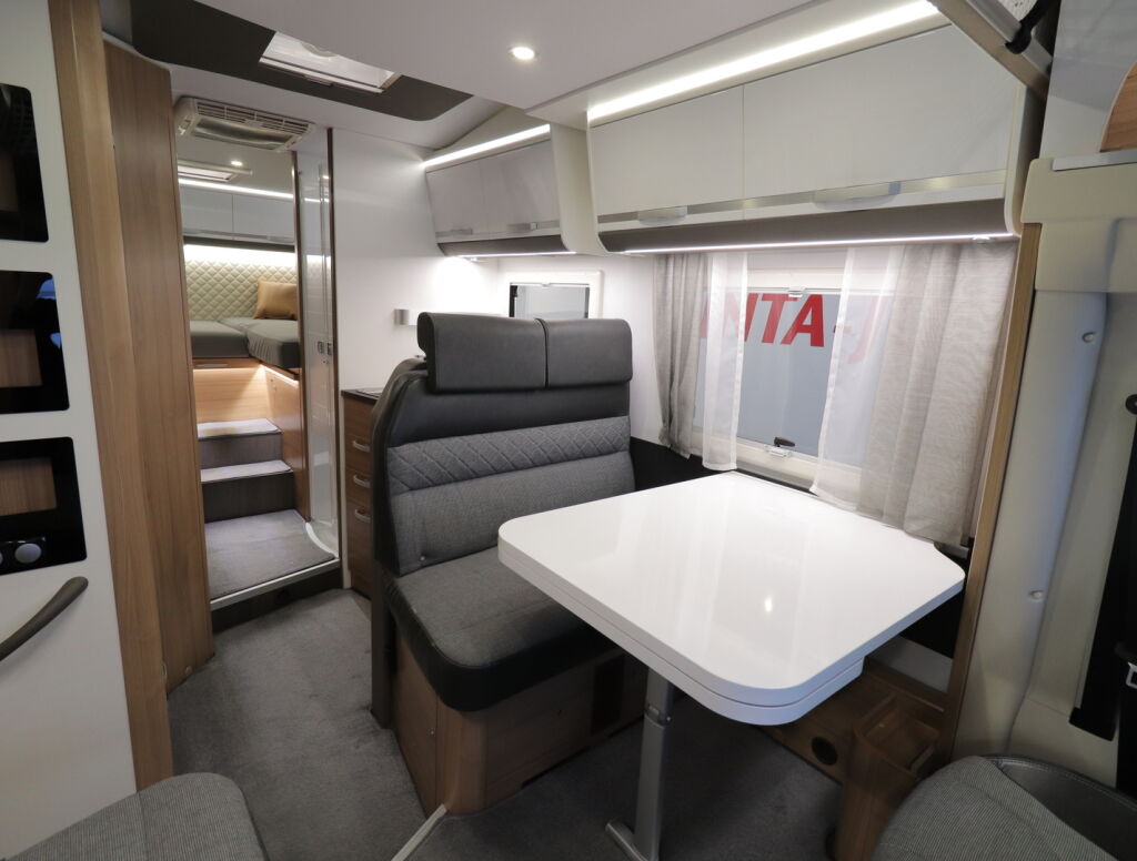 Adria MATRIX 670 SL J EDITION 2021 Hopea