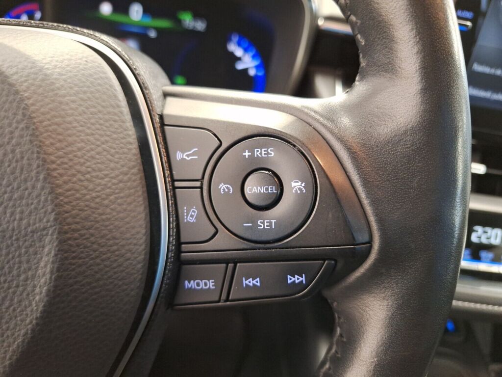 Suzuki Swace 2021 Musta