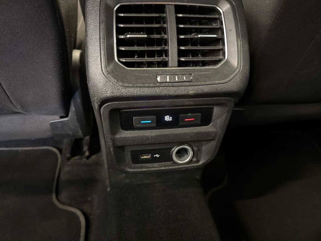 Volkswagen Tiguan Allspace 2018 Musta