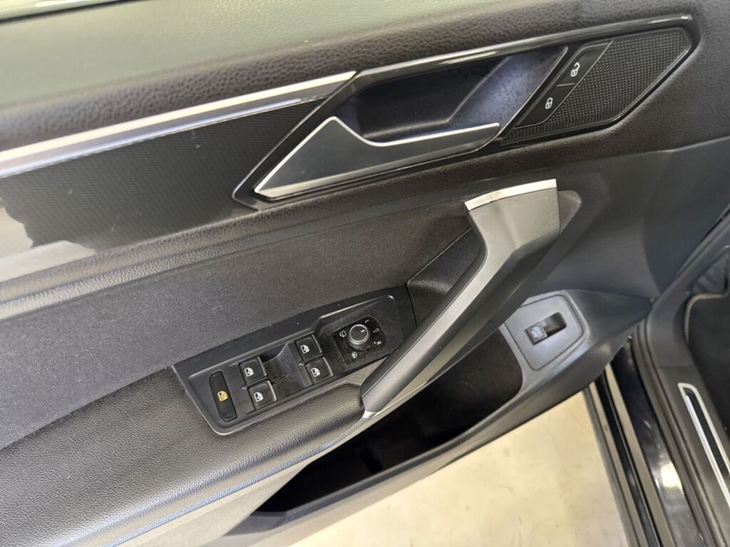 Volkswagen Tiguan Allspace 2018 Musta