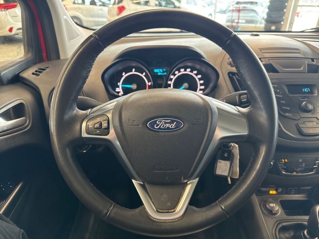 Ford Transit Courier 2021 Punainen