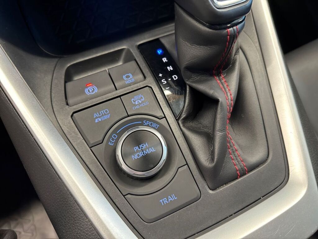 Toyota RAV4 Plug-in 2021 Harmaa