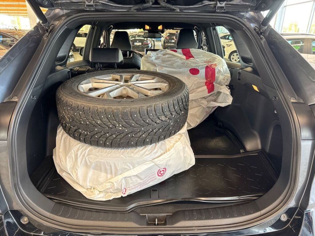 Toyota RAV4 Plug-in 2021 Harmaa