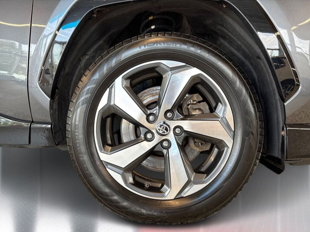 Toyota RAV4 Plug-in 2021 Harmaa