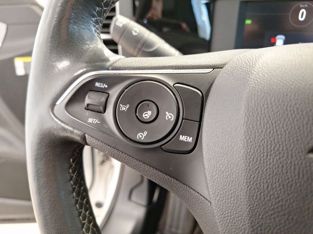 Opel Mokka 2021 Valkoinen