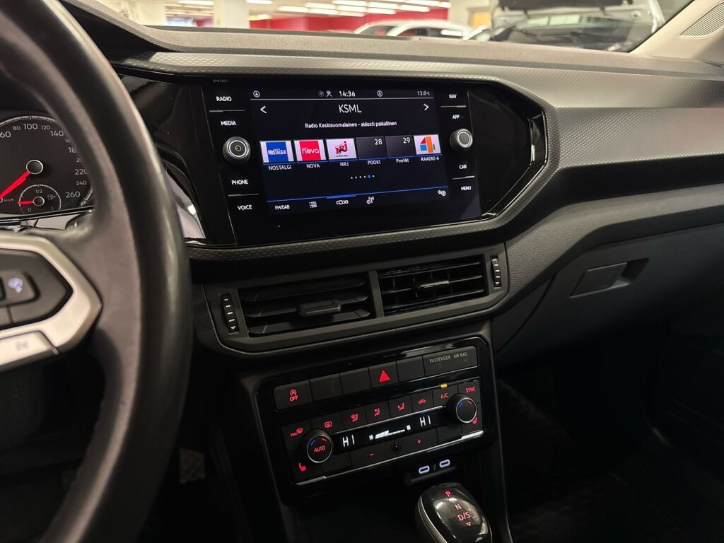 Volkswagen T-Cross 2021 Musta