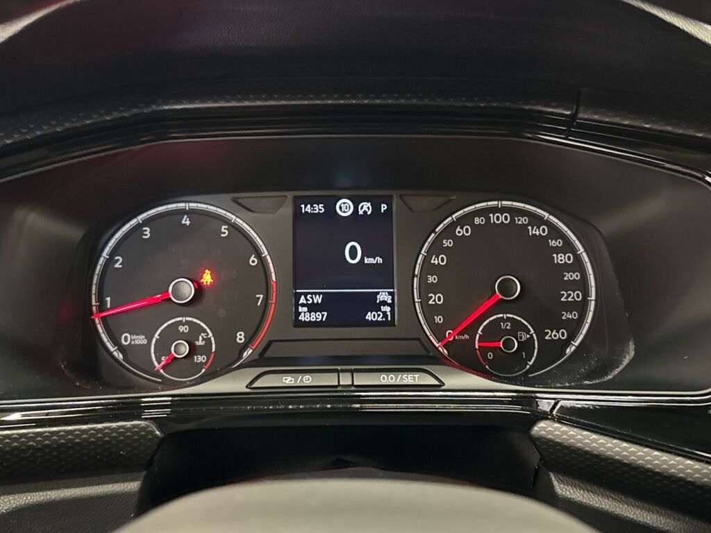 Volkswagen T-Cross 2021 Musta