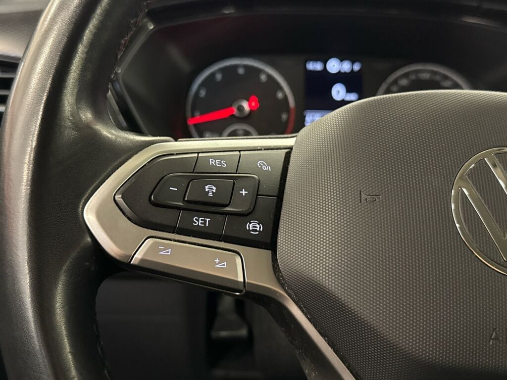 Volkswagen T-Cross 2021 Musta