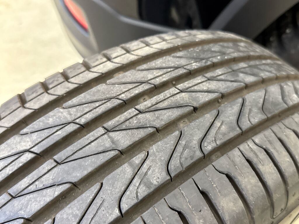 Volkswagen T-Cross 2021 Musta